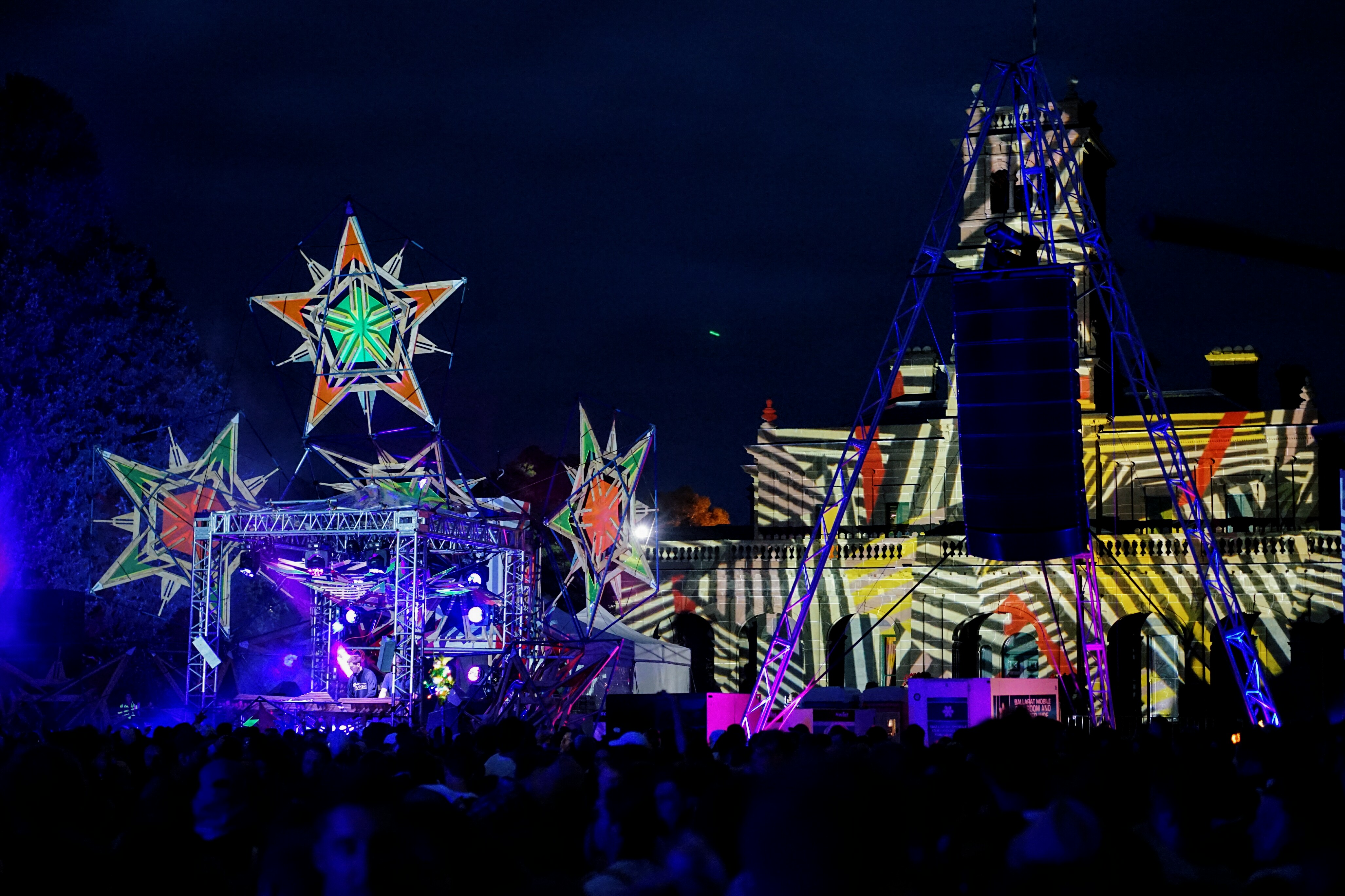 The festival grounds really come alive a night as the garden, stage and mansion are lit up. 