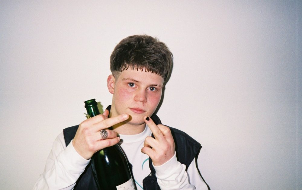 Throw Your Hands Up, Yung Lean Gets Australian Tour
